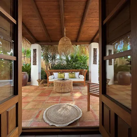 Serenity 3 Luxury Boutique *