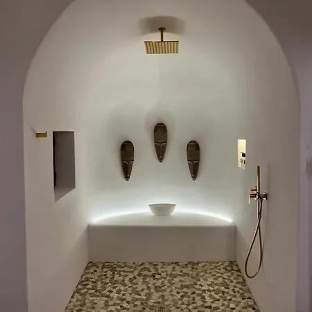 Serenity 3 Luxury Boutique *