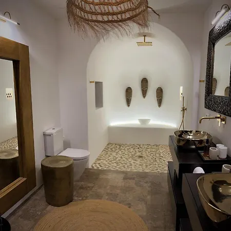 Willa Serenity 3 Luxury Boutique *