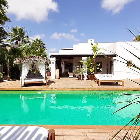 Villa Serenity 3 Luxury Boutique *